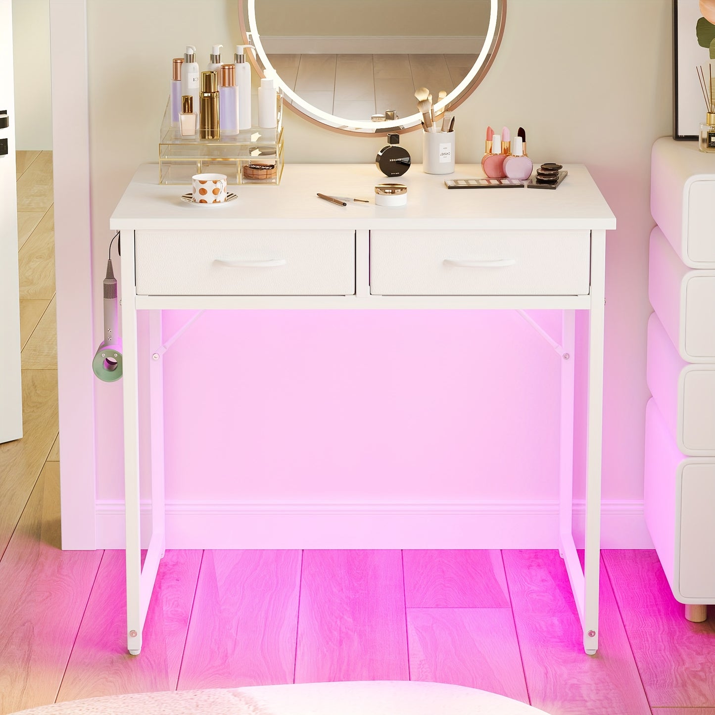 Vanity Small Desk with Lighting - Make Up Must Haves, 31\
