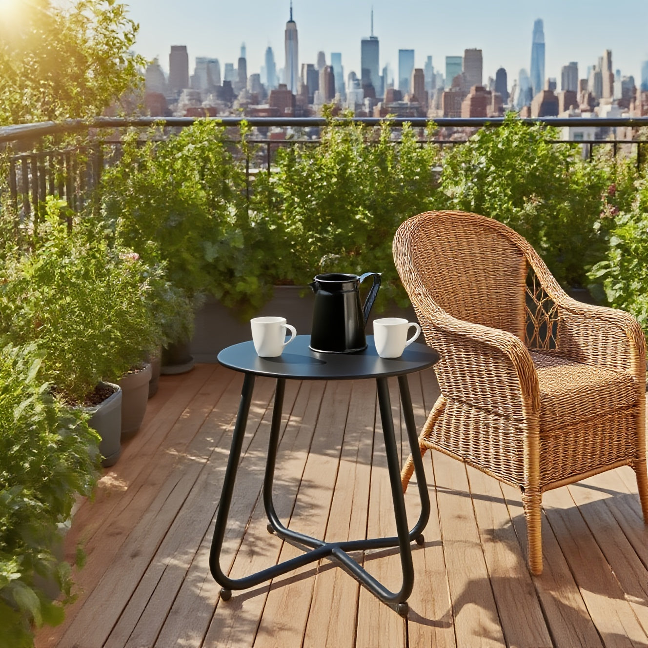 Metal Tray Round Small Side Table, Metal End Table with Removable Tray for Indoor And Outdoor Round Accent Coffee Side Table, Anti-Rust Outdoor Small Side Table, Indoor Modern Sofa Side Table Bedside Table for Living Room And Office